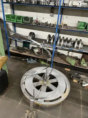 USED LATOUR 5P WIRE & STRIP SPRING