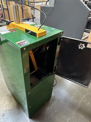 Used CASTLE TSM 21 Pocket Hole Machines California US | MachineryMax #1320535
