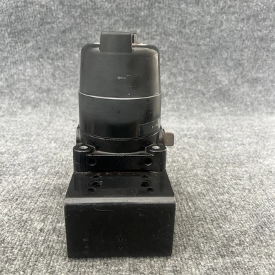 Used Micro Switch 64CX12-D01 Relays & Switches California US | Davliegogo LLC #1707013