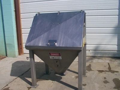 Used _UNKNOWN_ _UNKNOWN_ Bag Dumpers - Bag Break Stations Minnesota US | A&I Equipment #1317123