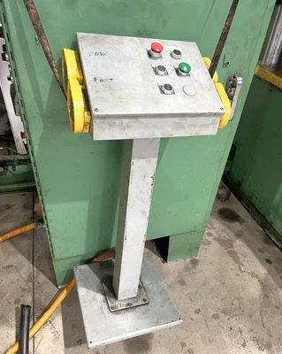 USED 1987 ST. LAWRENCE ST. LAWRENCE 2K23 PRESS