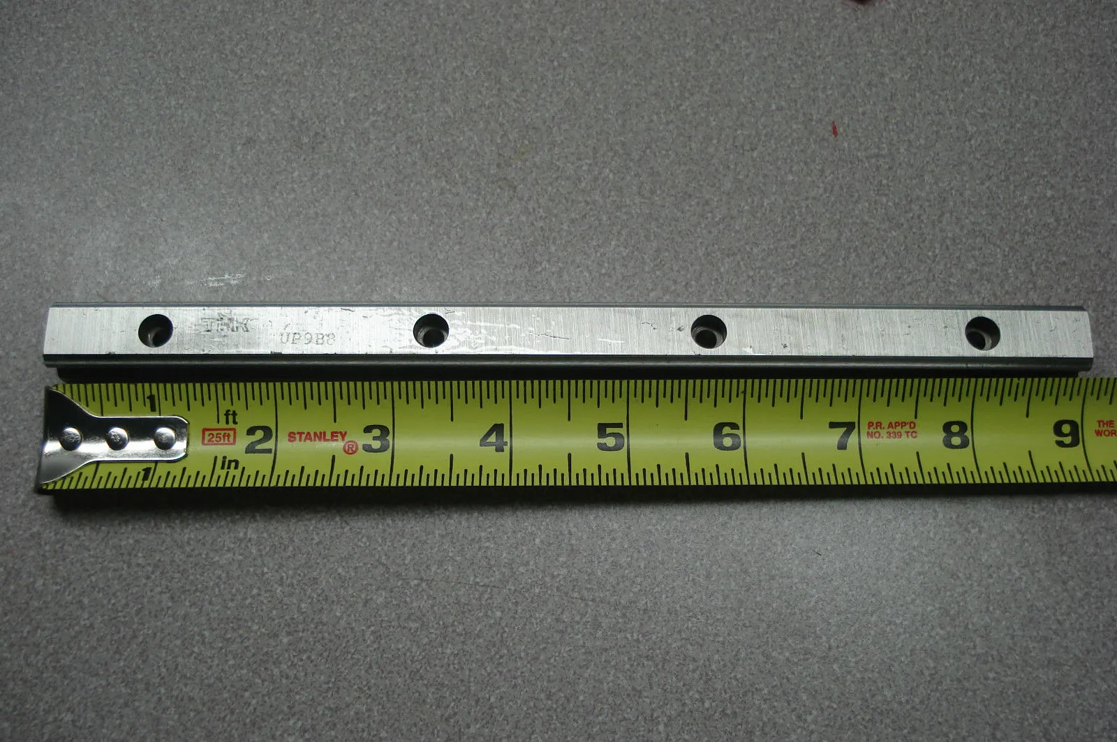 NEW THK UP9B8 LINEAR RAIL
