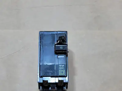 USED SQUARE D QOB215
