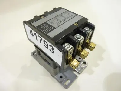 USED GENERAL ELECTRIC / GE CR253DB302AAA