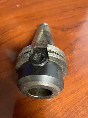 Used UNIVERSAL ENGINEERING CAT 40 END MILL HOLDER SIZE 1" CAT Holders Michigan US | Aucto #1337067