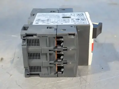 USED SCHNEIDER ELECTRIC GV2ME08