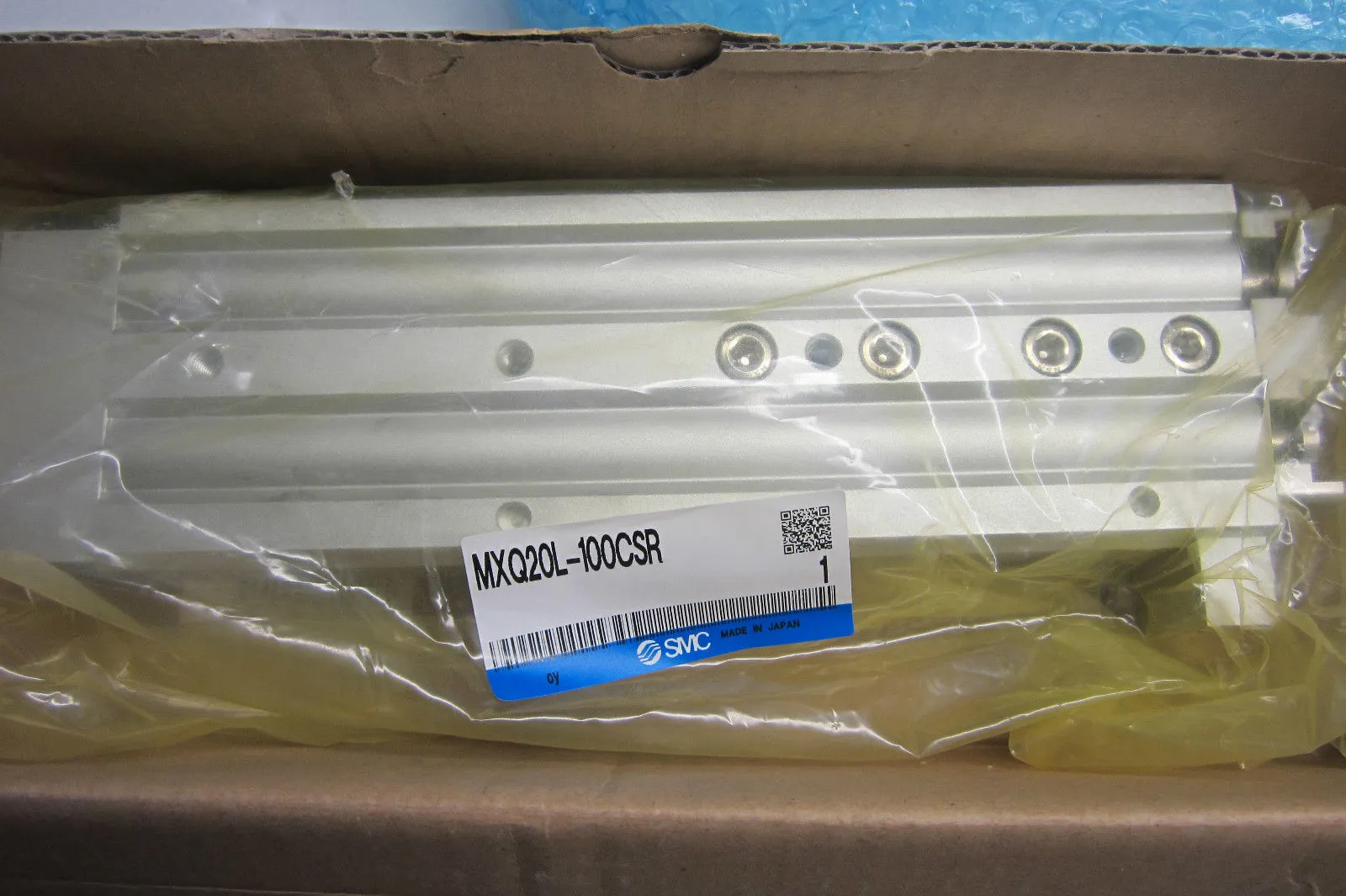 NEW SMC MXQ20L-100CSR SLIDE TABLE CYLINDER MXQ20L100CSR