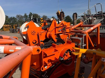 Used 2017 GROVE GMK6400-1 Rough Terrain Cranes Texas US | Uriquip #1421023