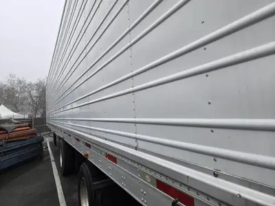 USED 2011 UTILITY 53FT