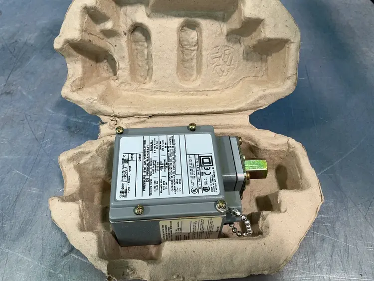 Used SQUARE D GDW5 Pressure Switches Ohio US | HGR 24 #1358594