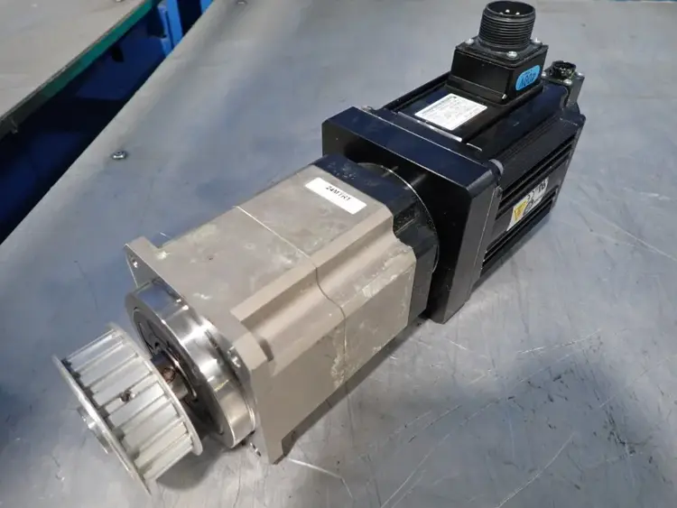 Used YASKAWA ELECTRIC SGMSV10D3A61 Motors (misc) Ohio US | HGR 24 #786556