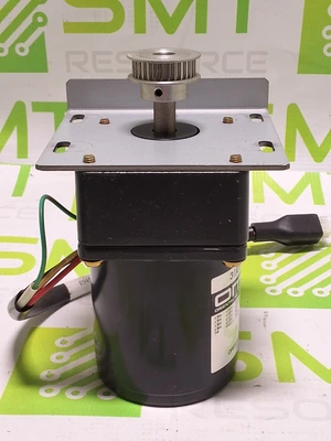 ORIENTAL MOTOR 31K15GN-AW-E2 INDUCTION MOTOR WITH D3409-132 1:10 GEAR HEAD