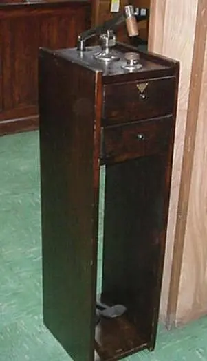 0978 Watch Crystal Fitting Machine, Circa 1920