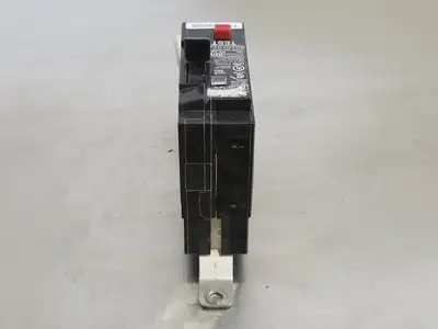 Used SIEMENS BE115 Switchgears British Columbia CA | Lenmark #241964