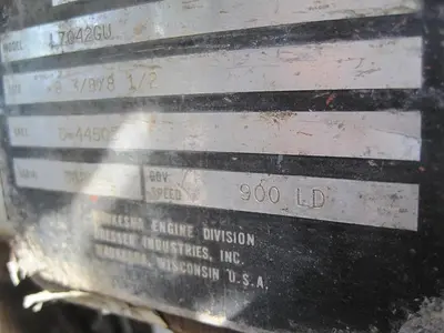 USED WAUKESHA 7042GU