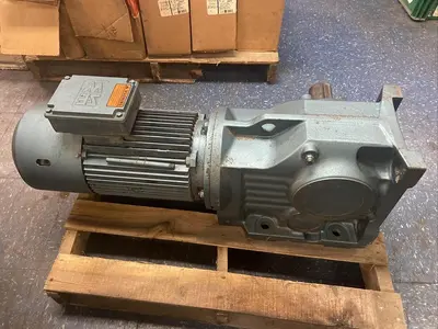 Used SEW-EURODRIVE K87DV132S4BMS8HR Speed Reducers | Surplus Asset Holdings #1205483