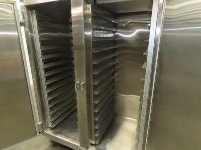 Traulsen RE-232N-ZCF Even Thaw Reach In Cooler Chick fil a Refrigerator 28 Tray