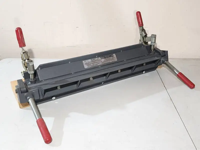 Central Machinery 24" Sheet Metal Bender