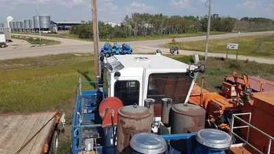 USED 1997 PEERLESS BAKER HUGHES HYDRA FRAC BLENDER TRAILER