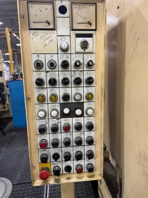 LIEBHERR L-402 Gear Hobbers | International Used Machinery / Syracuse Machine Tools Inc. (2)