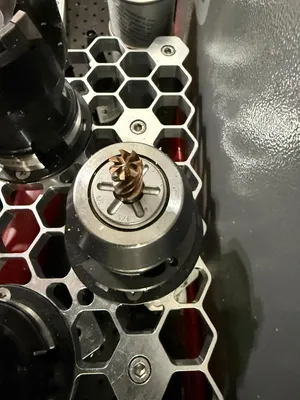 2022 HURCO VM10I Vertical Machining Centers | ListingHippo (9)