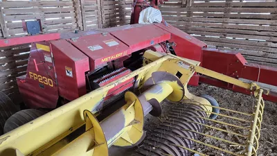NEW HOLLAND FP230 chopper | Iron Listing (78)