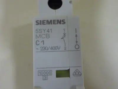 USED SIEMENS 5SY4101-7
