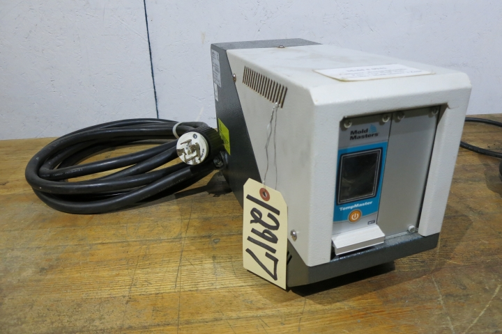 Used MOLD MASTER TMXL1104.00.02 Temperature Controls | Hunter Plastics #789002
