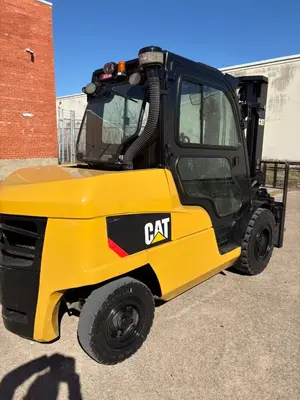 Used 2016 CATERPILLAR DP55CN1 Internal Combustion Forklifts: Pneumatic Tire Texas US | 4K Lift Co #1503976