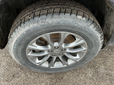 USED 2019 JEEP CHEROKEE