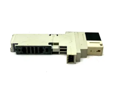 VQ1100N-5-Q | SMC  Solenoid Valve - Used