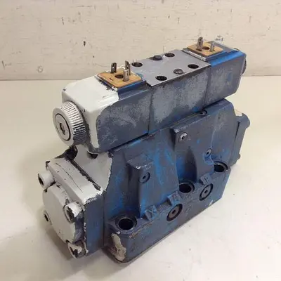 USED VICKERS DG4V-3-6C-M-U-HL7-60-B13