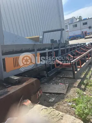 Unknown Manufacturer: Used U Shaped Feeder Conveyor