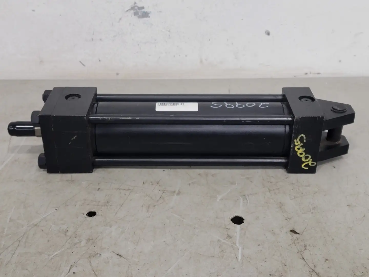 Used PARKER 02.50CBB2HLT14AC9.000 Parts (Hydraulics and Pneumatics) British Columbia CA | Lenmark #264895