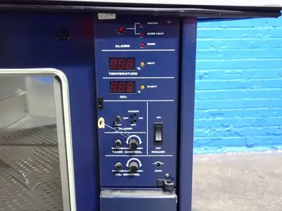 USED GALLENKAMP CO27