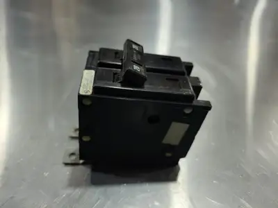 Used CUTLER-HAMMER BA220 Switchgears British Columbia CA | Lenmark #243153