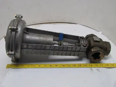 Siemens Flowrite 8" Pneumatic Valve Actuator 1-1/2" Bronze 3-Way Mixing Valve