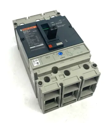 New | in-Stock Merlin Gerin Comp. Molded Case Circuit Breaker 3-Pole MINOR FACE DAMAGE Circuit Breakers Michigan US | Maverick Industrial Sales #1398676