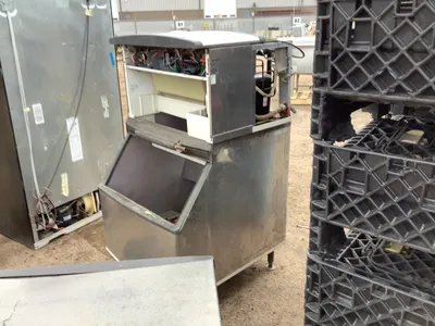 USED MANITOWOC QY0204A