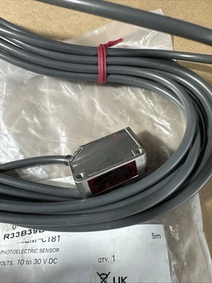 NEW Omron E3ZM-CT81-D