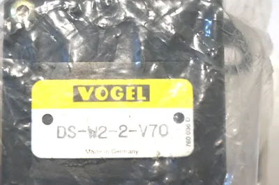 NEW VOGEL DS-W2-2-V70 SWITCH DSW22V70