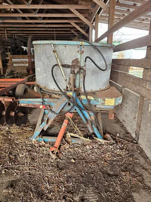 KIDD BALE CHOPPER 4-5 Bale chopper | Iron Listing (1)