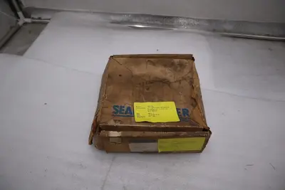 Sealmaster SFC-28C BEARING WITH BOX STOCK 5656CC