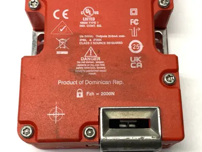 USED ALLEN-BRADLEY SER E GUARDMASTER SAFETY INTERLOCK SWITCH TLSZL-GD2