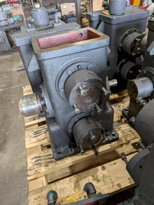 NEW RAFTER R500E EQUAL DRIVE, DUAL OUTPUT GEARBOXES