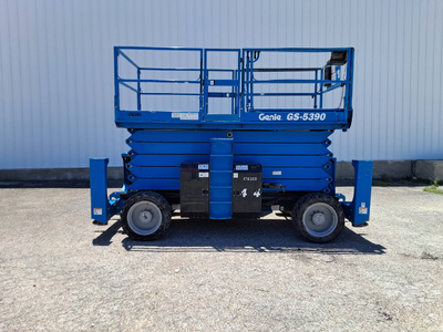 USED 2016 Genie GS-5390 RT