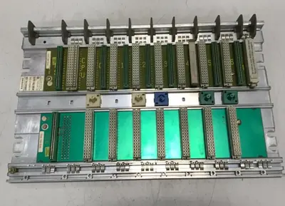 USED SIEMENS 6ES5 700-2LA12