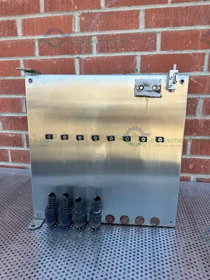 Used RITTAL STAINLESS STEEL STANDARD ENCLOSURE 19" X 19" X 8.5", 120V Electronics & Components California US | Equipment Lab #1453511