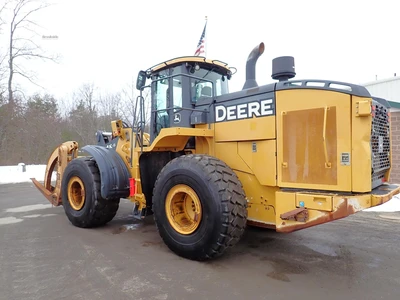 Used 2019 DEERE 824KII Wheel Loaders Massachusetts US | Brookside Equipment Sales #1422136