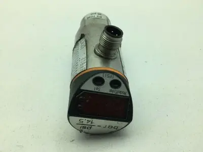 IFM Efector PY7726 Pressure Sensor Transducer 12121A 30 psi 24vdc
